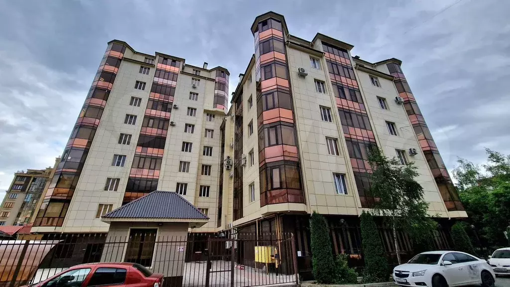 1-к. квартира, 65 м, 7/10 эт. - Фото 0