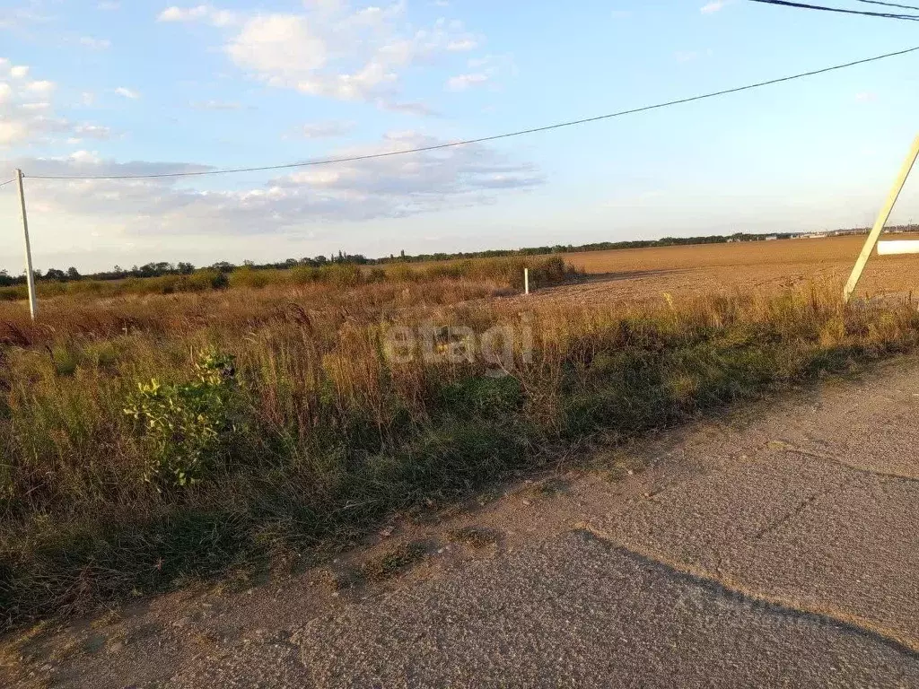 Участок в Адыгея, Майкоп городской округ, Гавердовский хут. пер. ... - Фото 1