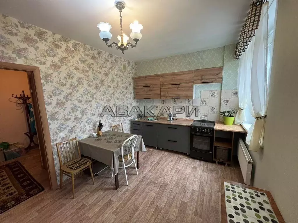 3-к кв. Красноярский край, Красноярск ул. Алексеева, 39 (95.0 м) - Фото 0