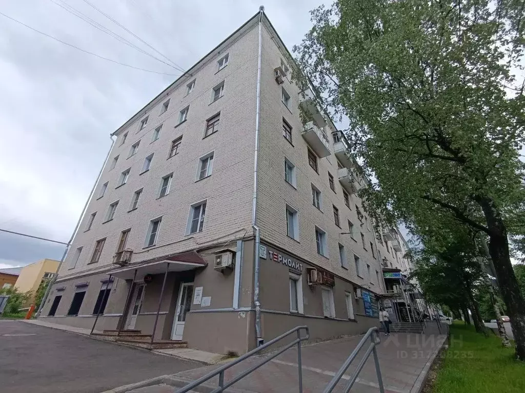 Торговая площадь в Кировская область, Киров Октябрьский просп., 70 ... - Фото 0