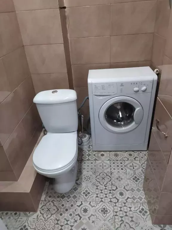 1-к кв. Омская область, Омск ул. Крупской, 12 (45.0 м) - Фото 1