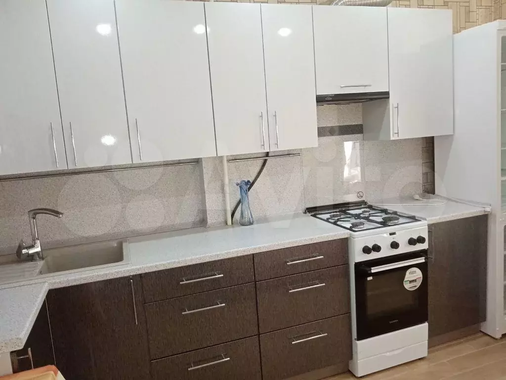 1-к. квартира, 35,7 м, 6/9 эт. - Фото 0