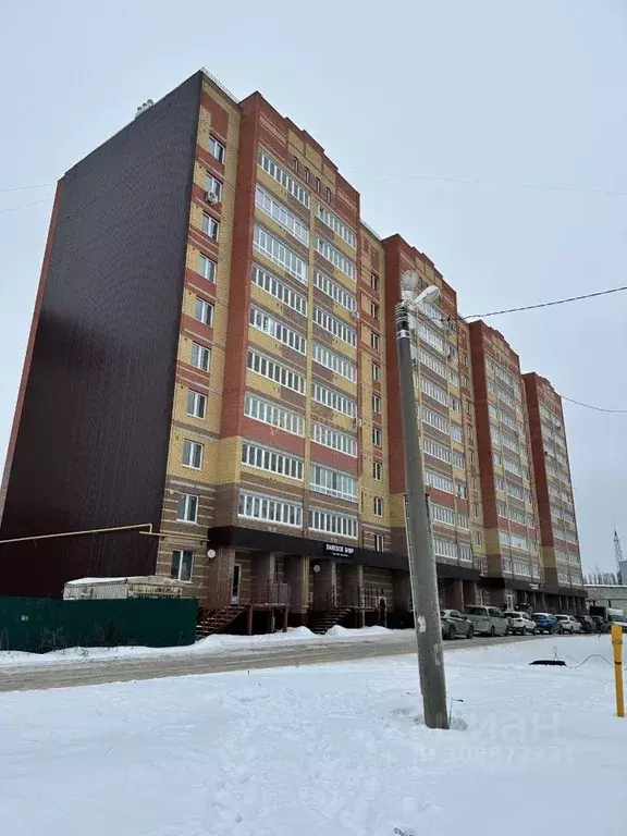 3-к кв. Марий Эл, Йошкар-Ола Зеленая ул., 1В (103.3 м) - Фото 0