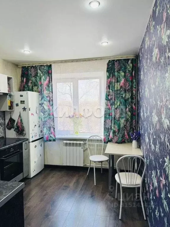 2-к кв. Хакасия, Абакан ул. Кошурникова, 3Б (51.2 м) - Фото 0
