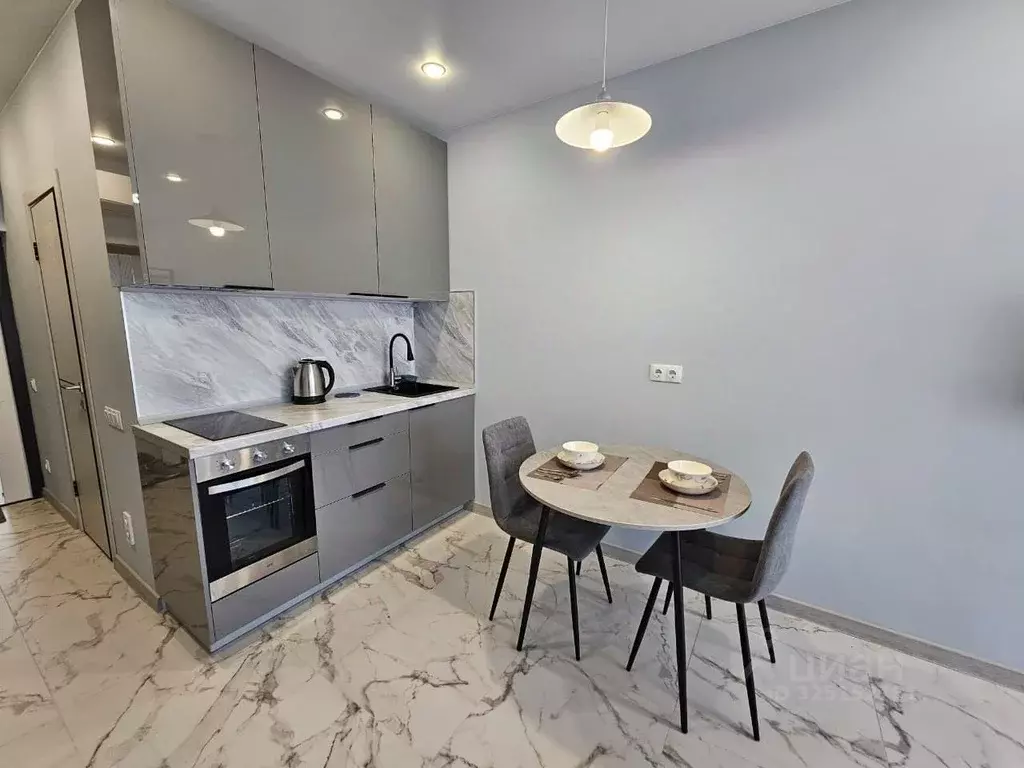 Студия Приморский край, Владивосток Стрелковая ул., 18к1 (26.0 м) - Фото 1