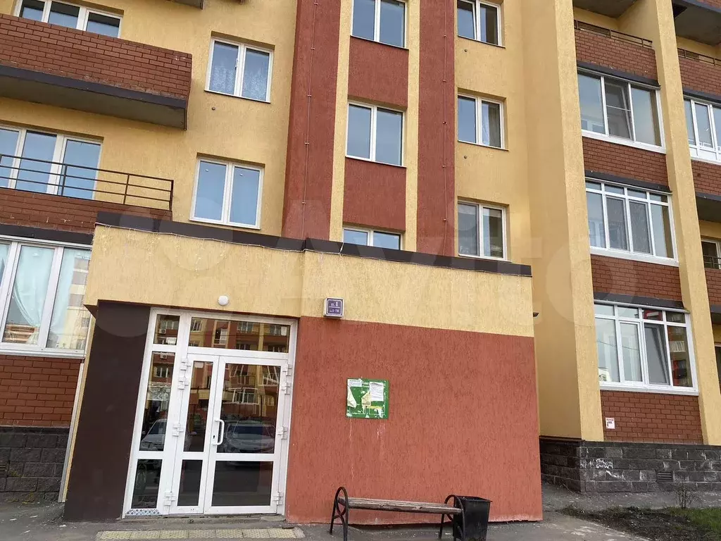 1-к. квартира, 39 м, 4/6 эт. - Фото 0