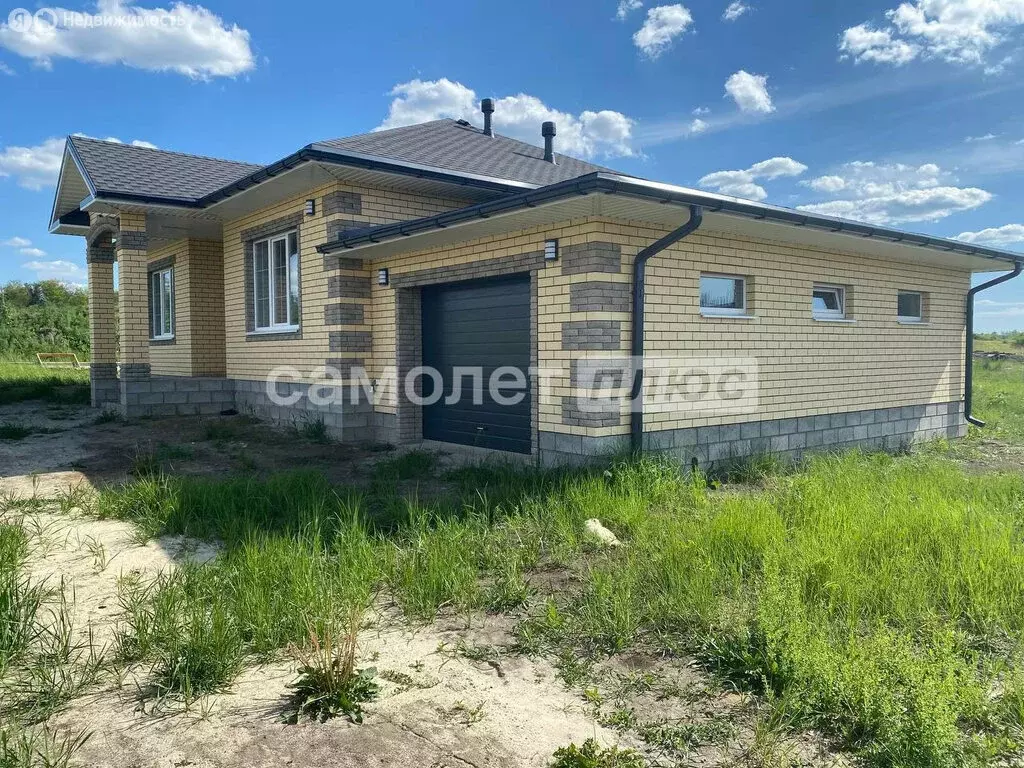 Дом в рабочий посёлок Разумное, улица Ахматовой (140 м) - Фото 1
