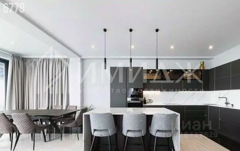 Дом в Краснодарский край, Сириус пгт ул. Цимлянская, 43 (320 м) - Фото 1