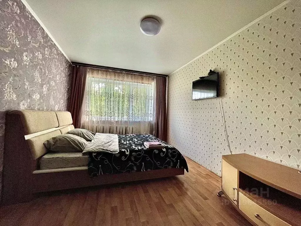 1-к кв. Тюменская область, Тюмень Харьковская ул., 54 (36.0 м) - Фото 1