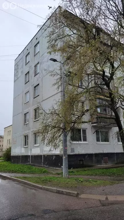 3-комнатная квартира: Красное Село, Бронетанковая улица, 11к1 (61.9 м) - Фото 1