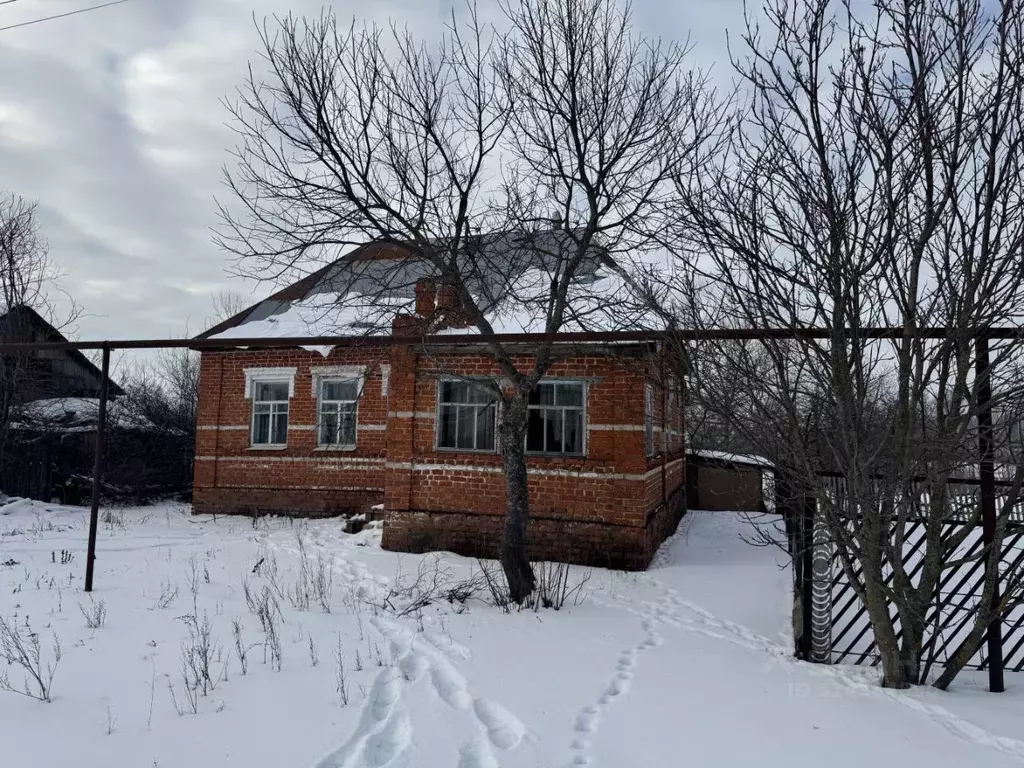Дом в Тамбовская область, Тамбовский муниципальный округ, с. ... - Фото 1