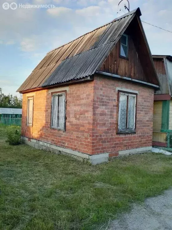 Дом в Свердловская область, Камышлов (10 м) - Фото 1