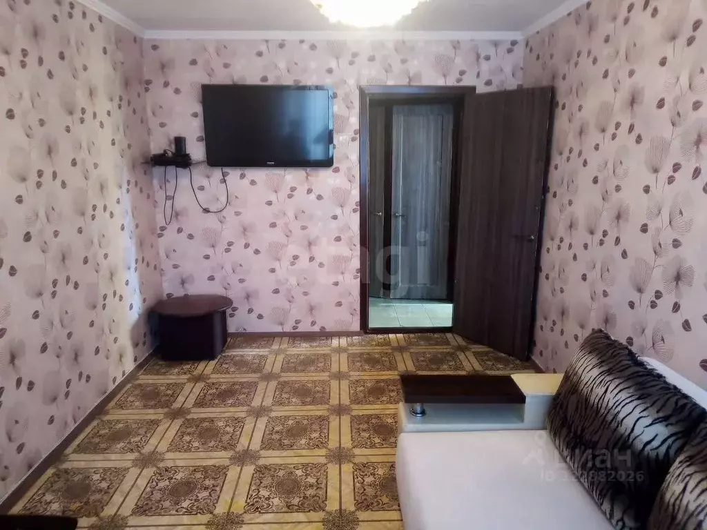 2-к кв. Севастополь ул. Репина, 4 (44.0 м) - Фото 0
