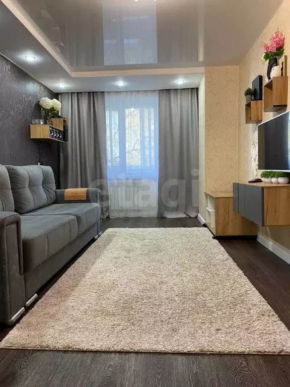 2-к кв. Свердловская область, Красноуральск ул. Устинова, 104 (45.5 м) - Фото 1