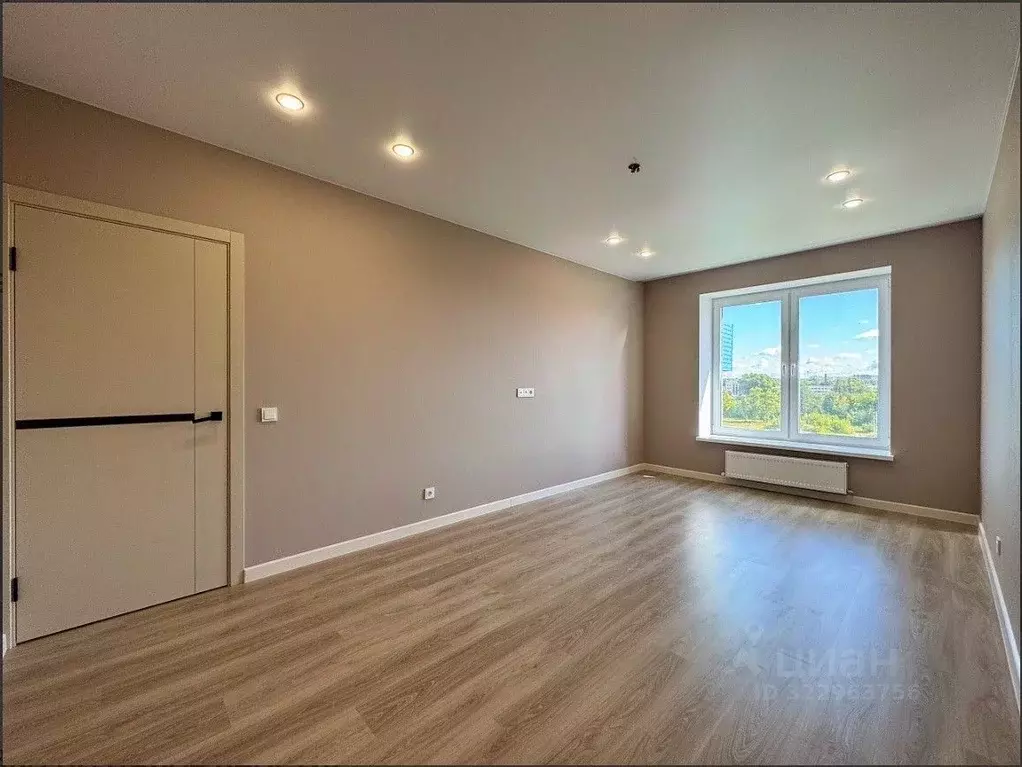 2-к кв. Брянская область, Брянск ул. Комарова, 47а (50.7 м) - Фото 1