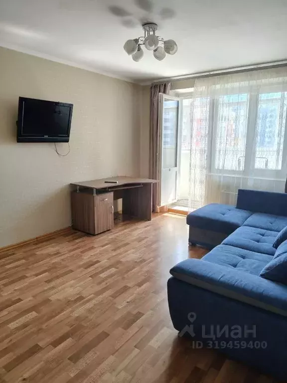 1-к кв. Тюменская область, Тюмень Кремлевская ул., 112к3 (42.0 м) - Фото 0