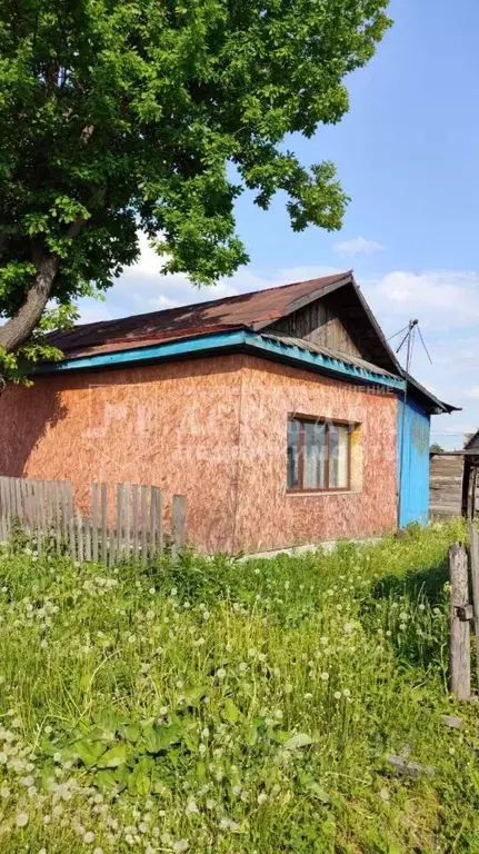 Дом в Кемеровская область, Топки Октябрьская ул. (23 м) - Фото 0