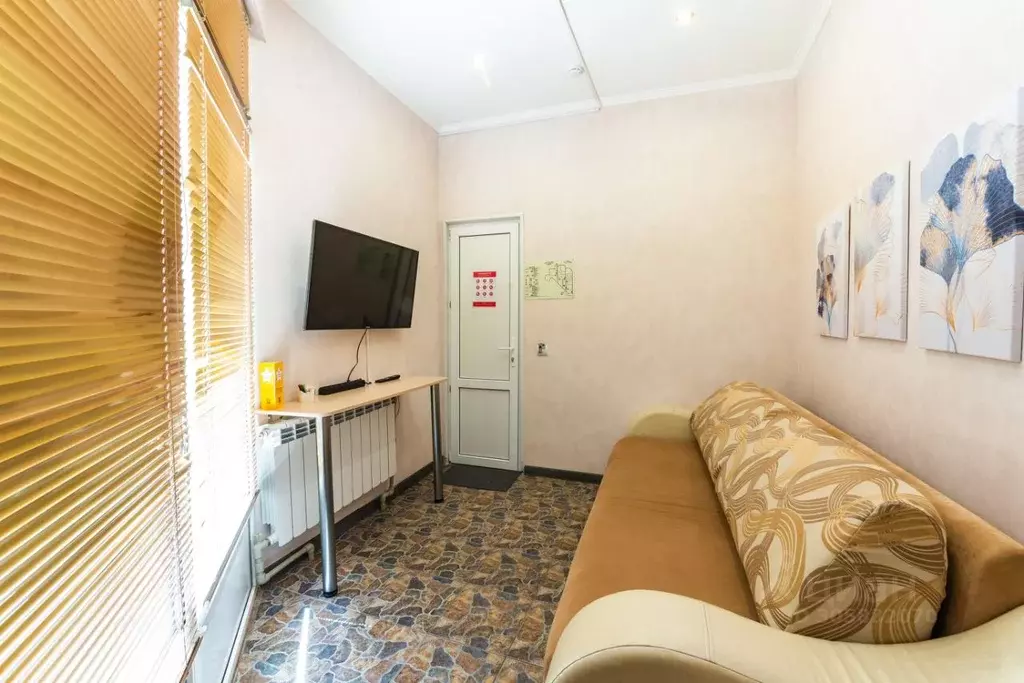 Комната Курская область, Курск ул. Челюскинцев, 9 (10.0 м) - Фото 1