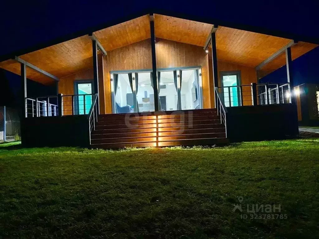 Дом в Новосибирская область, Новосибирский район, Новолуговской ... - Фото 0