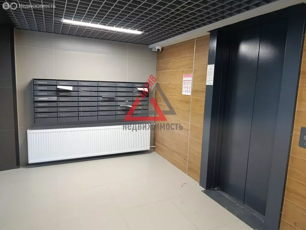 3-комнатная квартира: Каменск-Уральский, улица Кутузова, 16к2 (61.8 м) - Фото 2