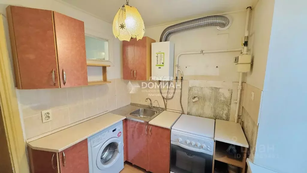 3-к кв. Ростовская область, Новочеркасск ул. Свободы (56.6 м) - Фото 1