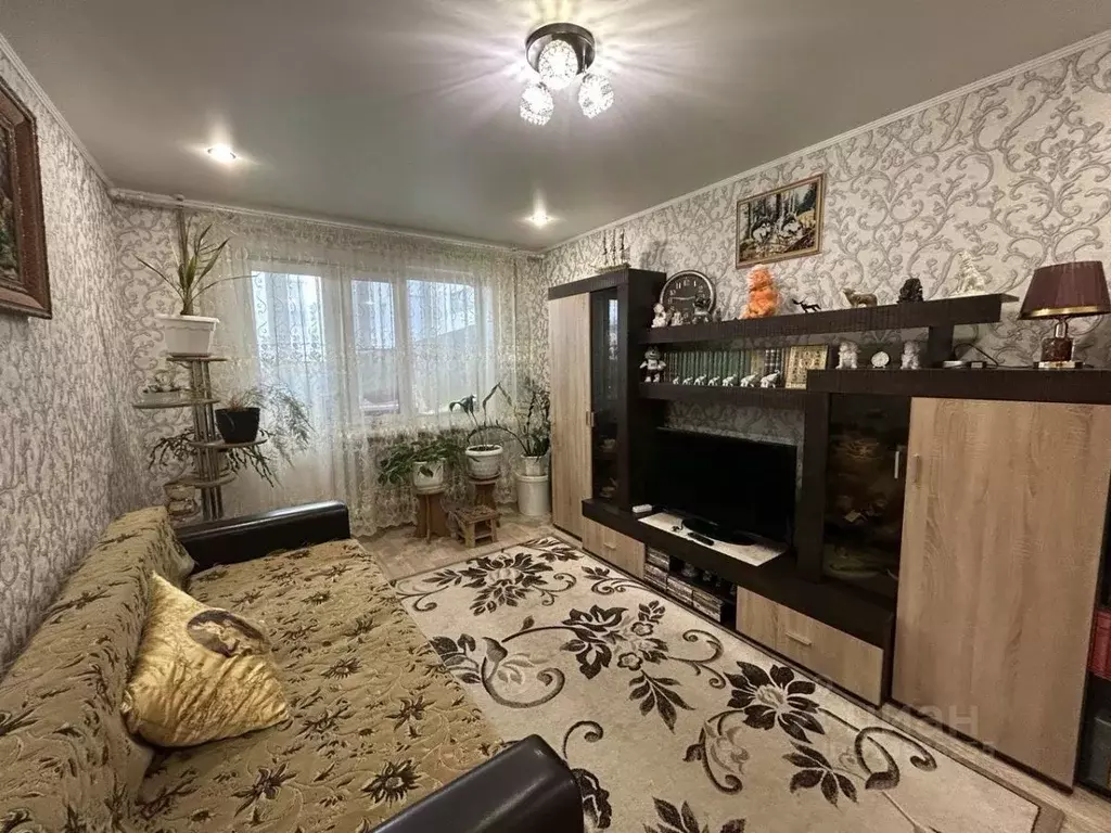 2-к кв. Курская область, Курск просп. Хрущева, 27 (46.5 м) - Фото 0