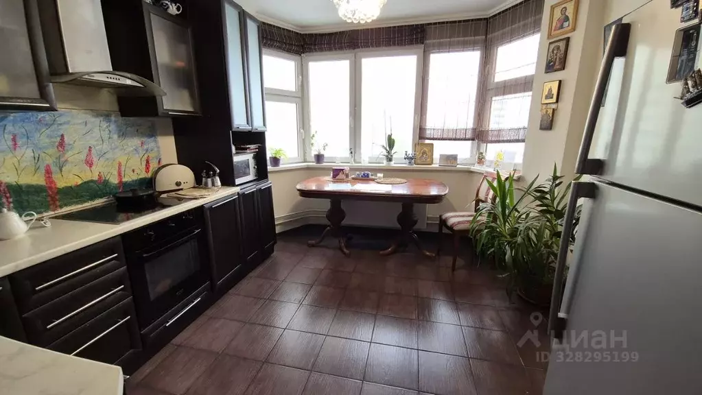 3-к кв. Москва Нарвская ул., 1Ак2 (75.6 м) - Фото 1