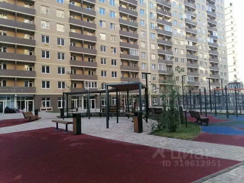 1-к кв. Краснодарский край, Краснодар ул. Летчика Позднякова, 2к14 ... - Фото 0