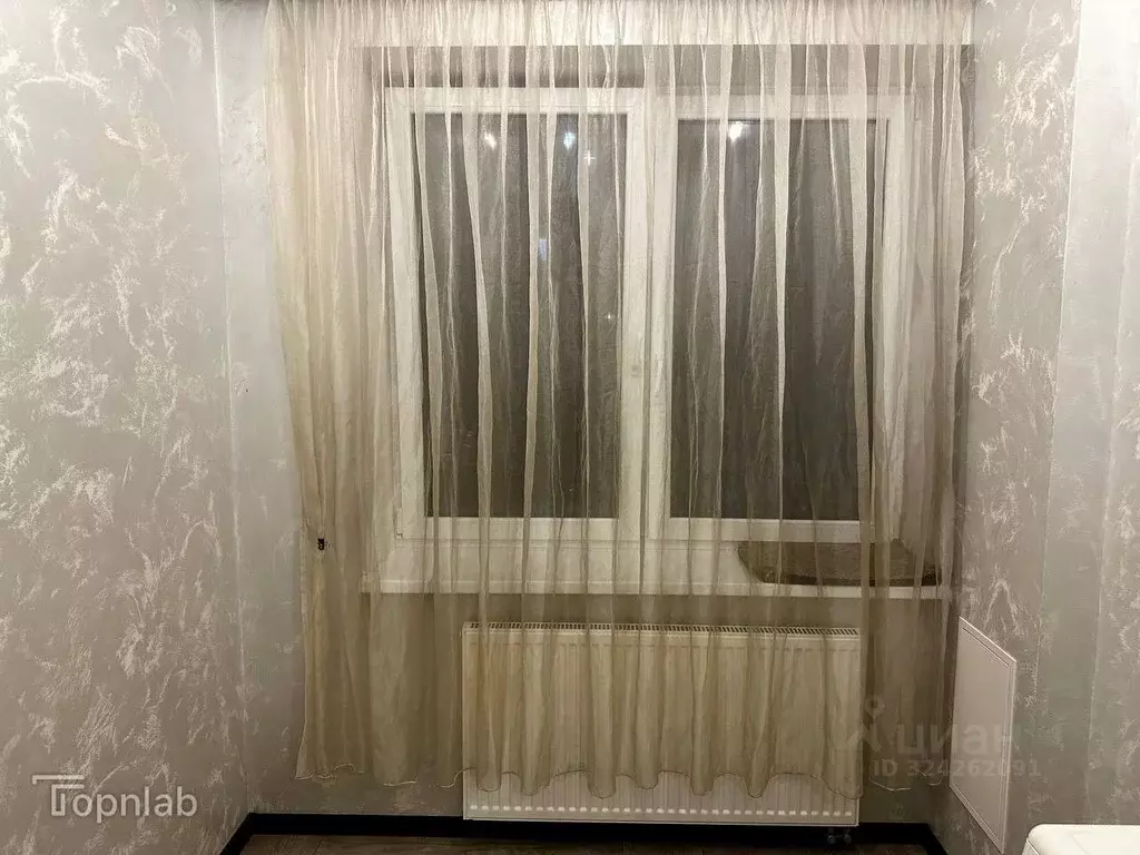 3-к кв. Калининградская область, Калининград Балашовская ул. (82.0 м) - Фото 2