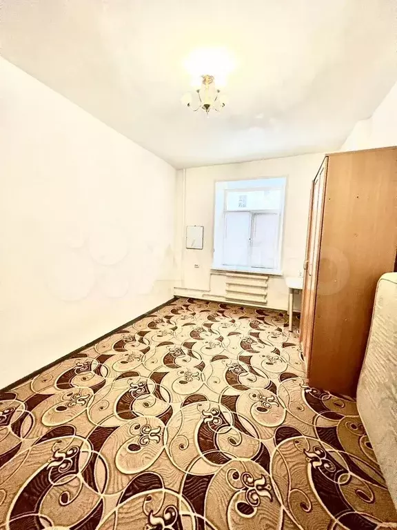 Комната 16,5 м в 3-к., 1/3 эт. - Фото 0