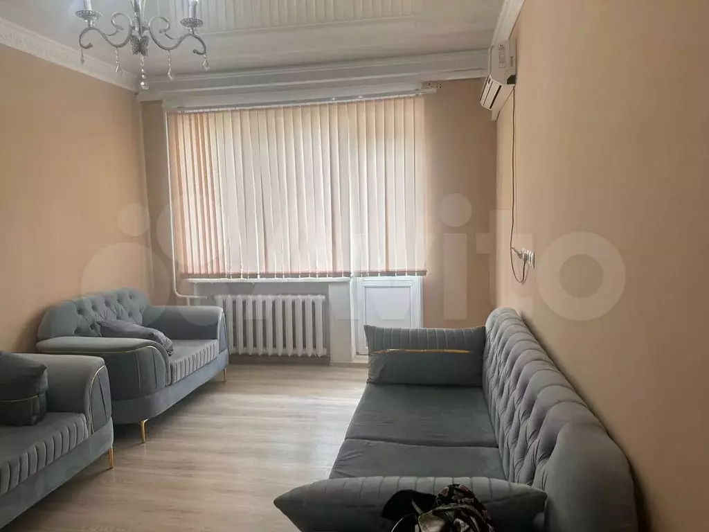 1-к. квартира, 42 м, 4/4 эт. - Фото 0