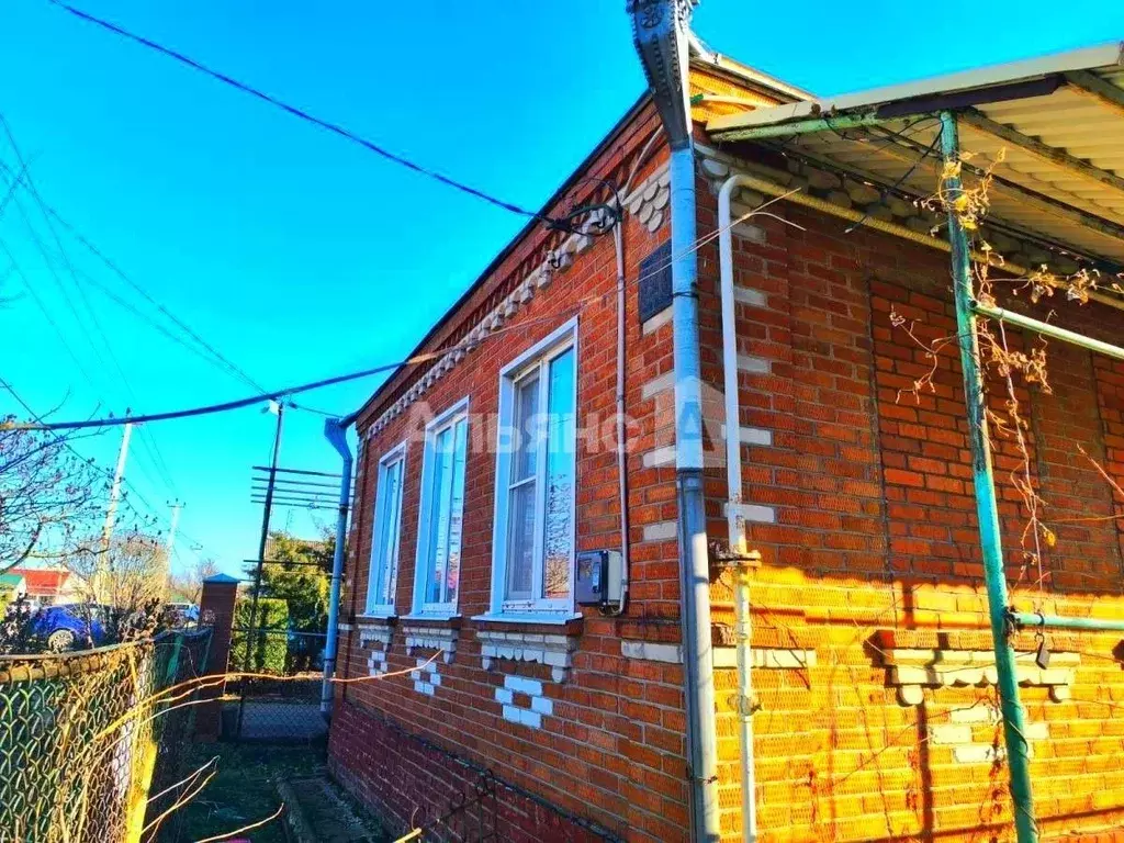 Дом в Краснодарский край, Тимашевск ул. Казачья, 189 (120 м) - Фото 1