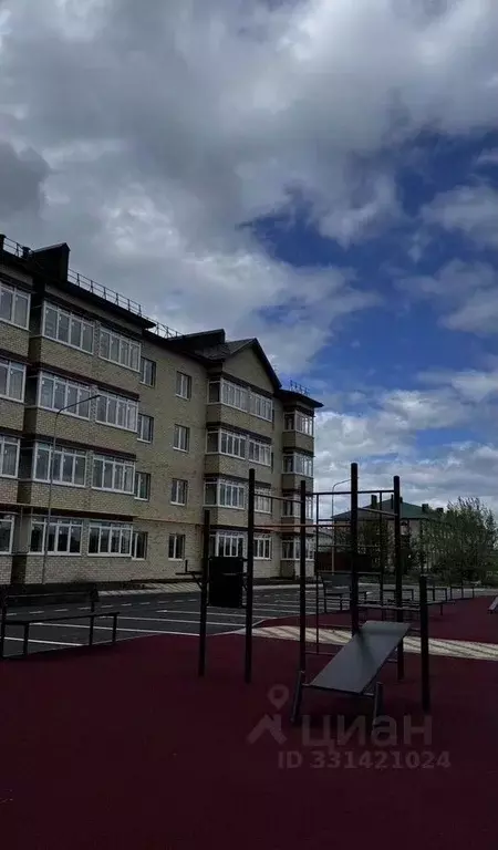 2-к кв. Адыгея, Адыгейск Эдепсукайская ул., 1Б (60.0 м) - Фото 1