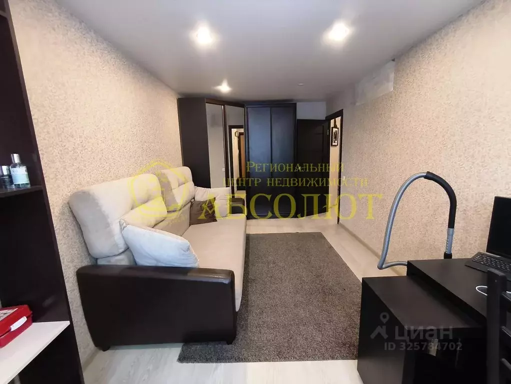 2-к кв. Свердловская область, Ревда ул. Цветников, 54Б (46.0 м) - Фото 2