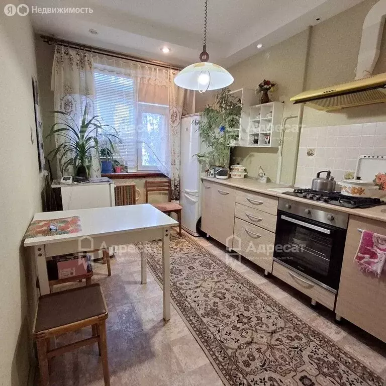 2-комнатная квартира: Волгоград, район Семь Ветров, улица 8-й ... - Фото 0