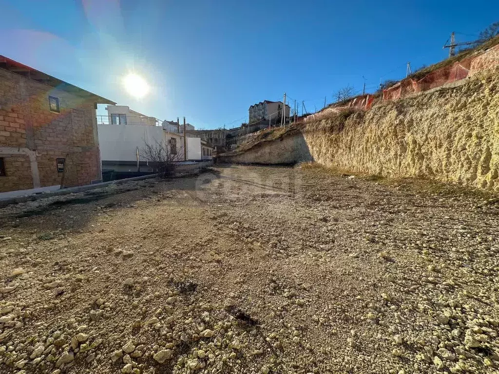 Участок в Севастополь ул. Волнистая (6.79 сот.) - Фото 1