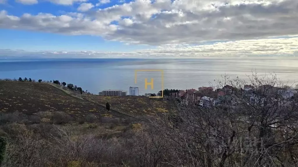 Участок в Крым, Алушта муниципальный округ, с. Лазурное ул. Слуцкого, ... - Фото 1