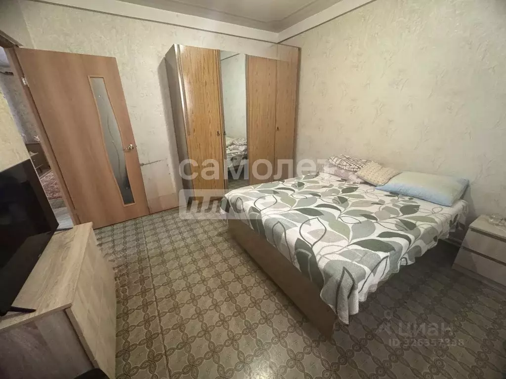 3-к кв. Краснодарский край, Кореновск Школьная ул., 14 (62.6 м) - Фото 1