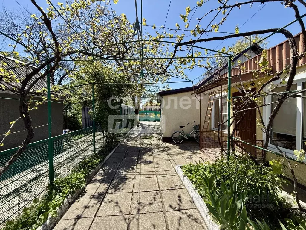 Дом в Краснодарский край, Приморско-Ахтарск Свободная ул. (74 м) - Фото 1