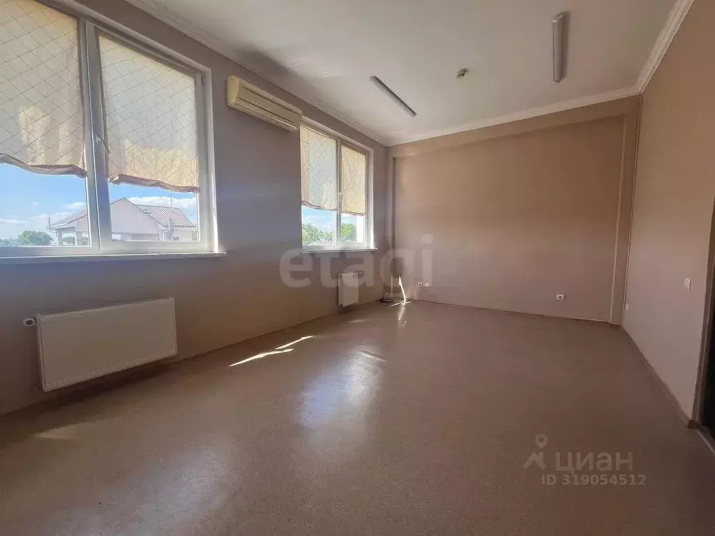 Офис в Крым, Симферополь ул. Самокиша (20 м) - Фото 1