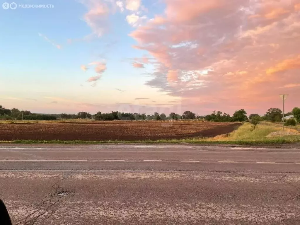 Участок в село Кручёная Балка, улица Ленина (20 м) - Фото 0