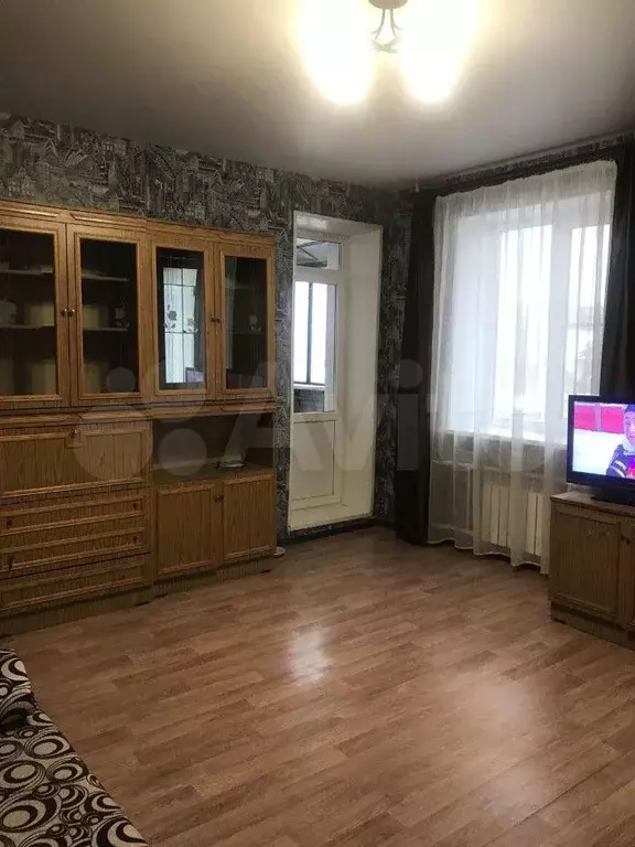 2-к. квартира, 64 м, 1/3 эт. - Фото 1