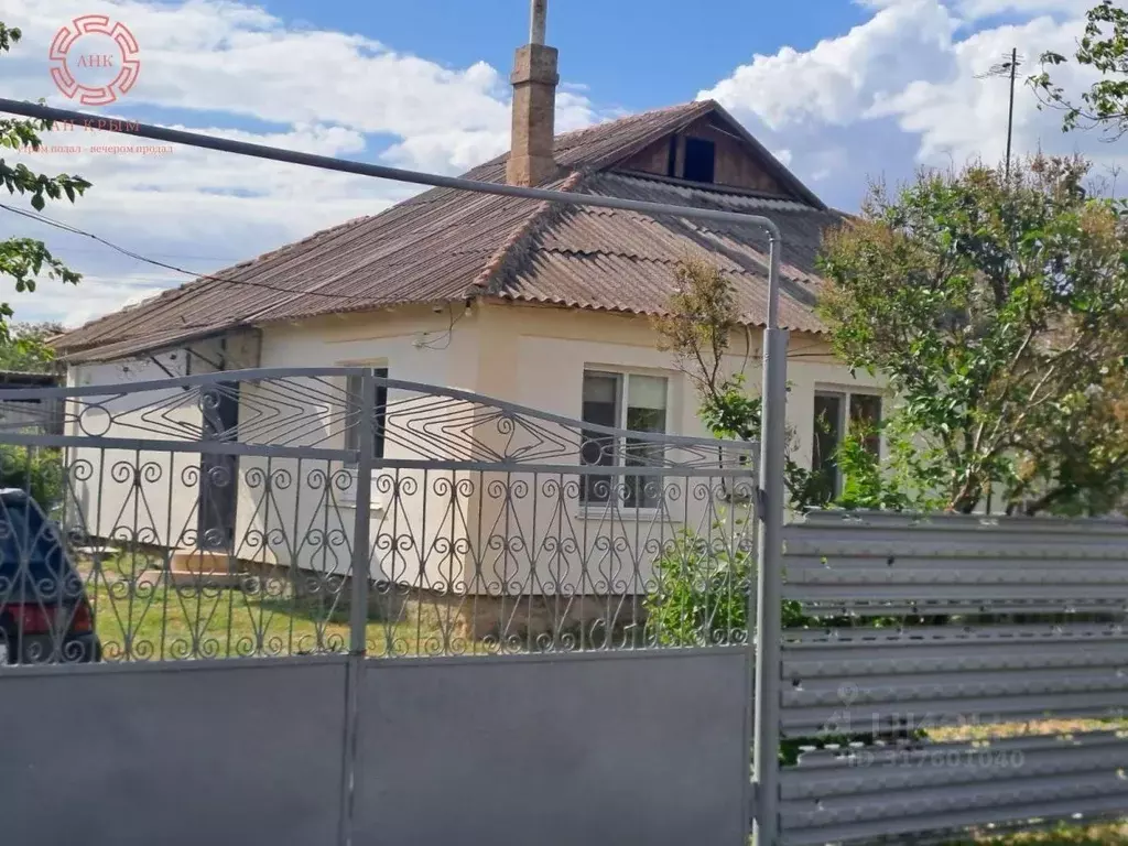 Дом в Крым, Советский район, с. Ильичево ул. Ленина (92 м) - Фото 0