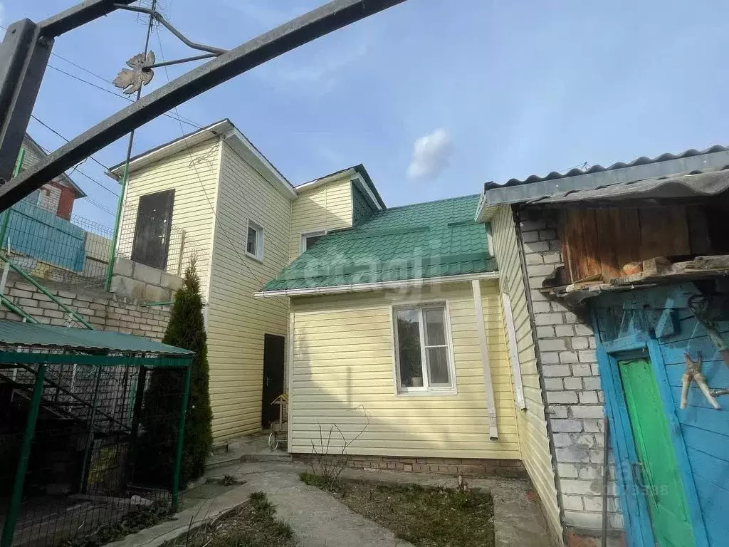 Дом в Воронежская область, Воронеж Симферопольский пер., 5 (188 м) - Фото 0
