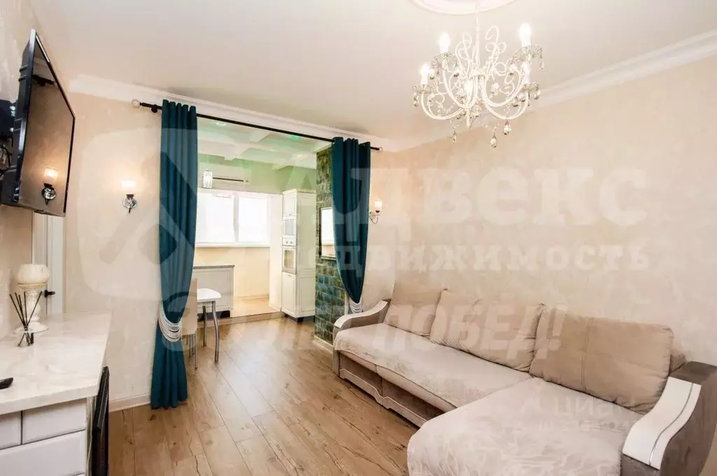 1-к кв. Тюменская область, Тюмень ул. Мебельщиков, 6 (50.0 м) - Фото 2