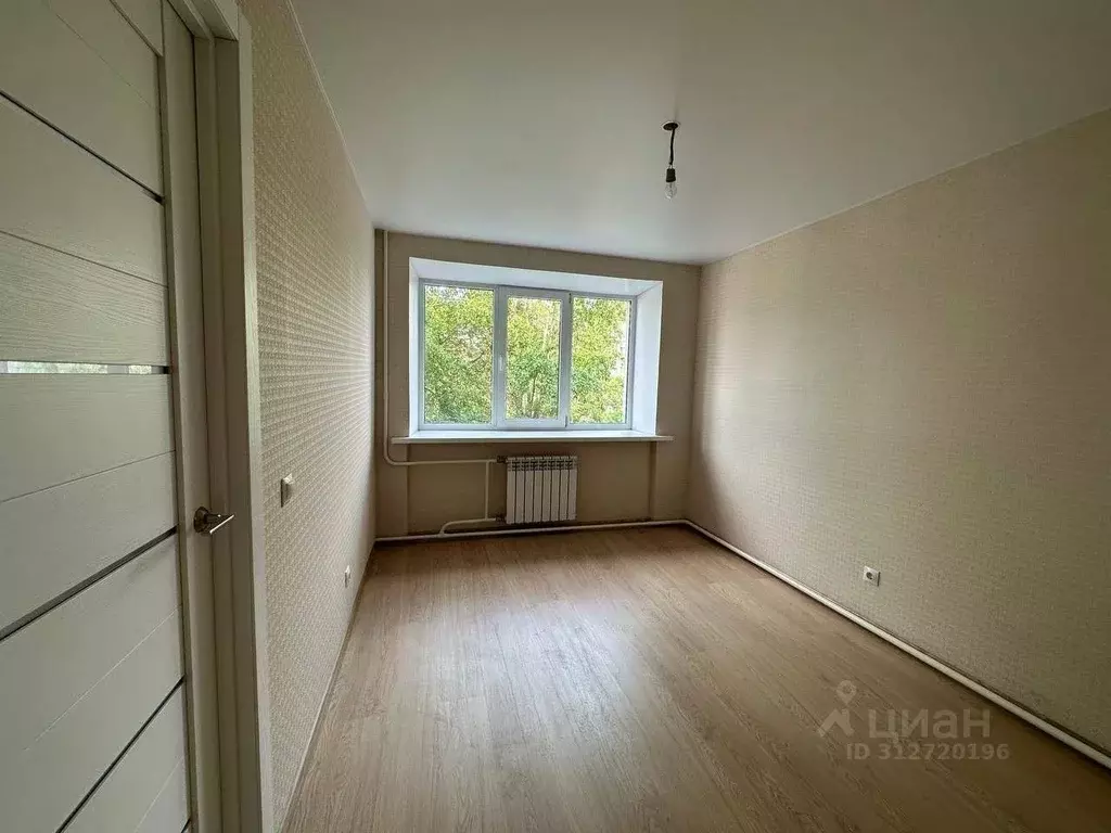 2-к кв. Свердловская область, Полевской Черемушки мкр, 1 (47.8 м) - Фото 1