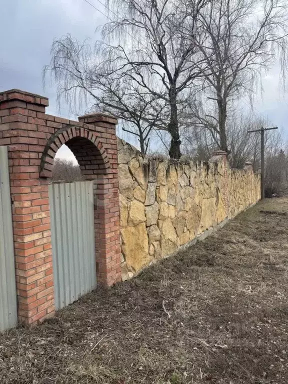 Дом в Тульская область, Киреевский район, Дедиловское с/пос, с. ... - Фото 1