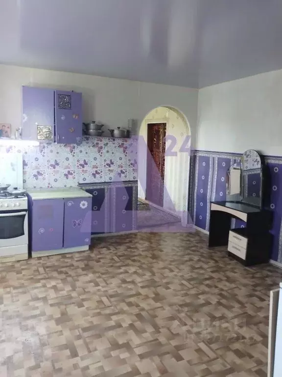 Дом в Алтайский край, Барнаул городской округ, Южный рп ул. ... - Фото 1