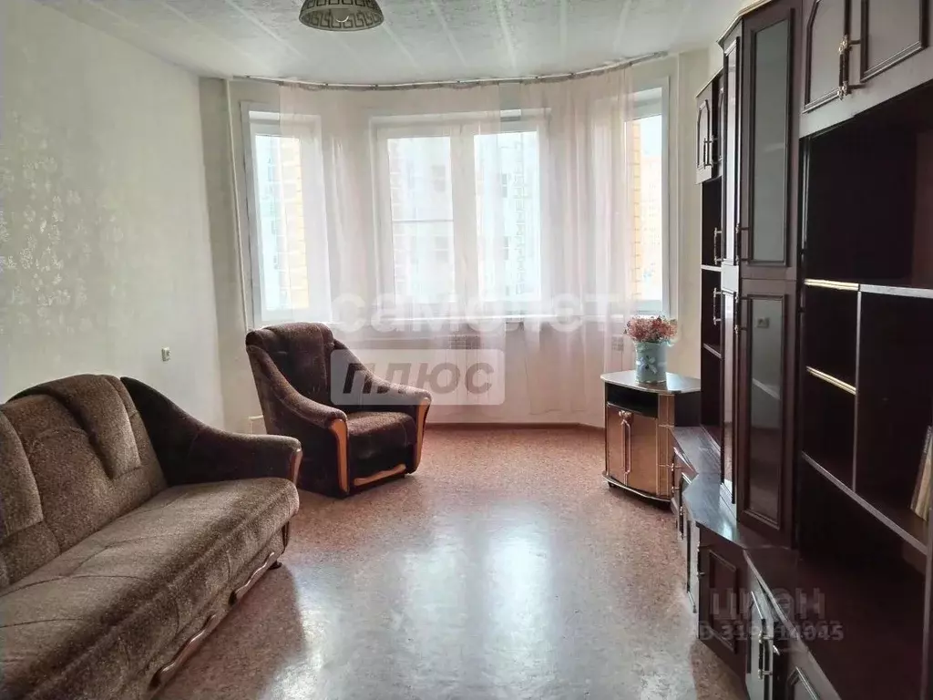 3-к кв. Липецкая область, Липецк ул. И.В. Свиридова, 7 (79.6 м) - Фото 0