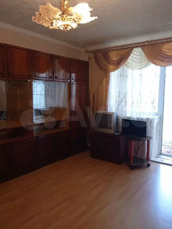 1-к. квартира, 40 м, 4/16 эт. - Фото 1